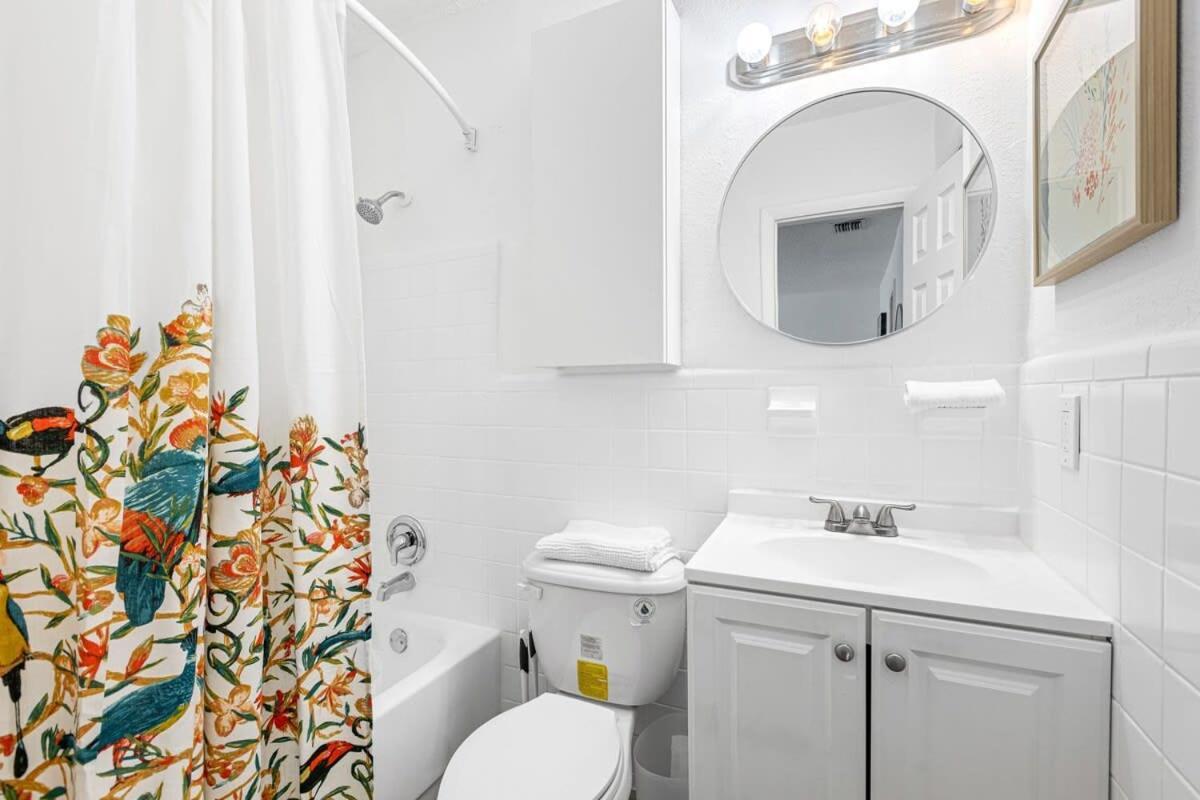 Lovely 2 Bedroom Condo In Sailboat Bend Fort Lauderdale Exterior photo